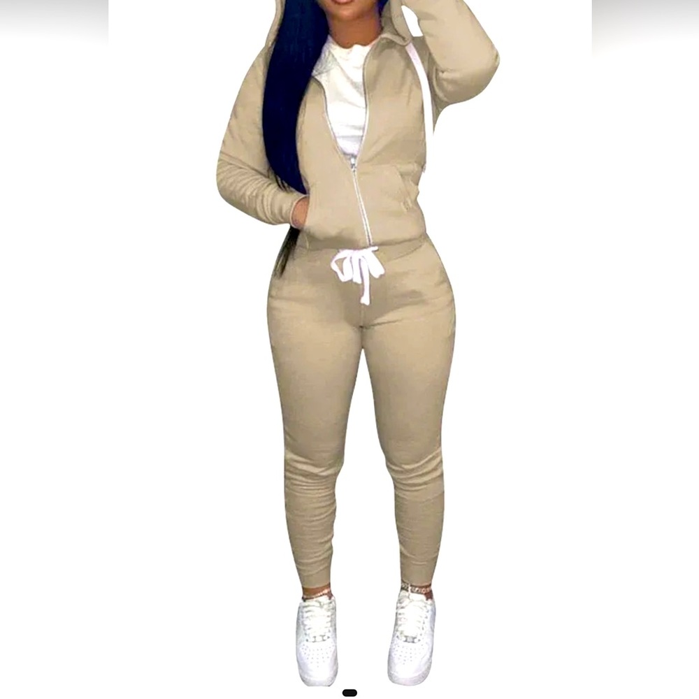 COPY - Sweatsuit
